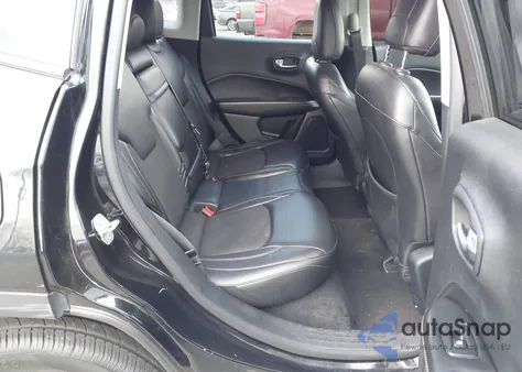 2018 Jeep Compass Latitude 4X4 from USA, damaged, VIN 3C4NJDBB2JT222522